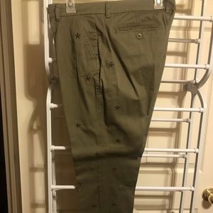 New York & Company army green pants.